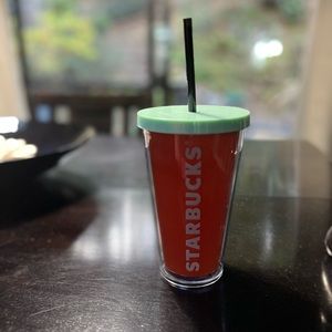 Starbucks reusable drink cup